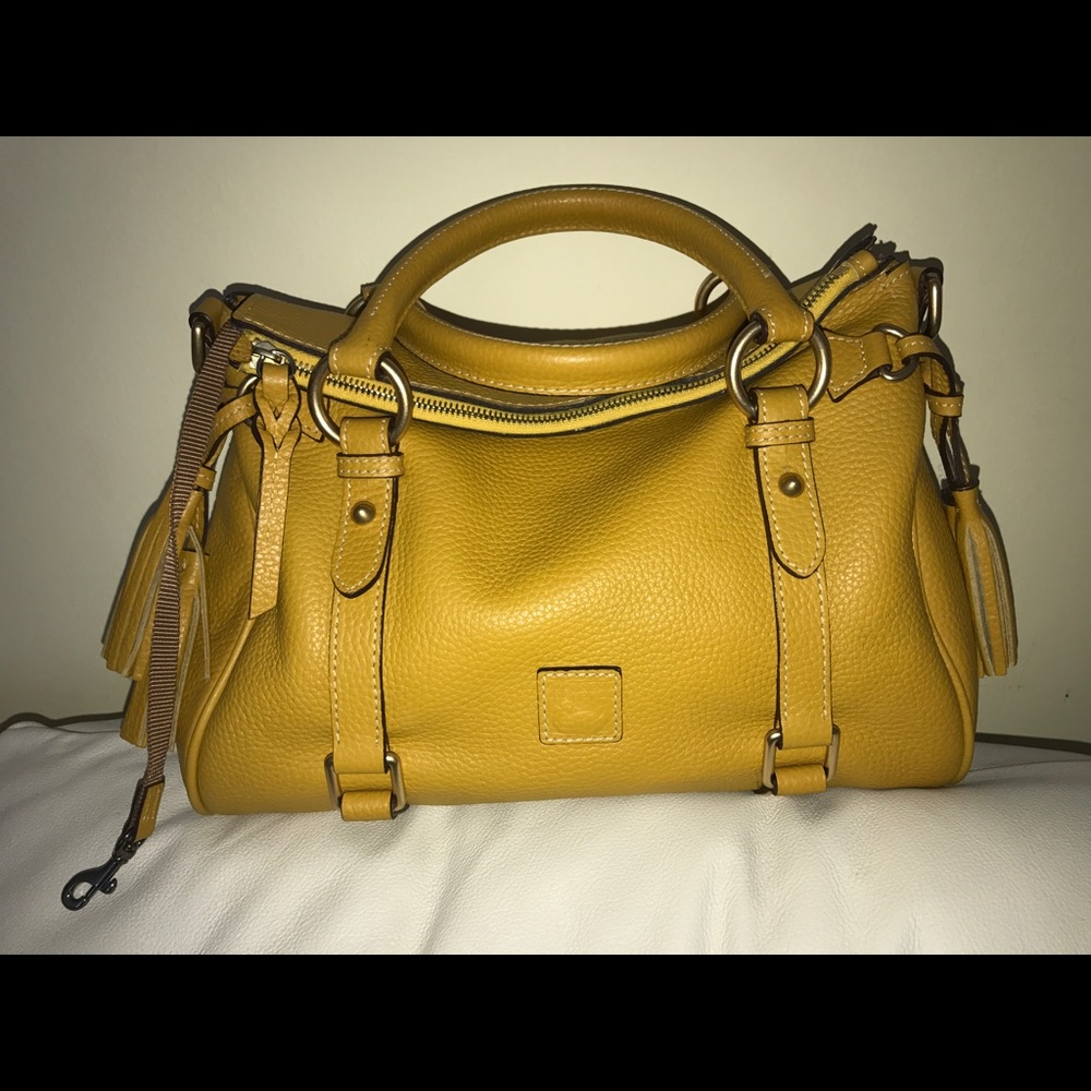 Dooney small pebble satchel